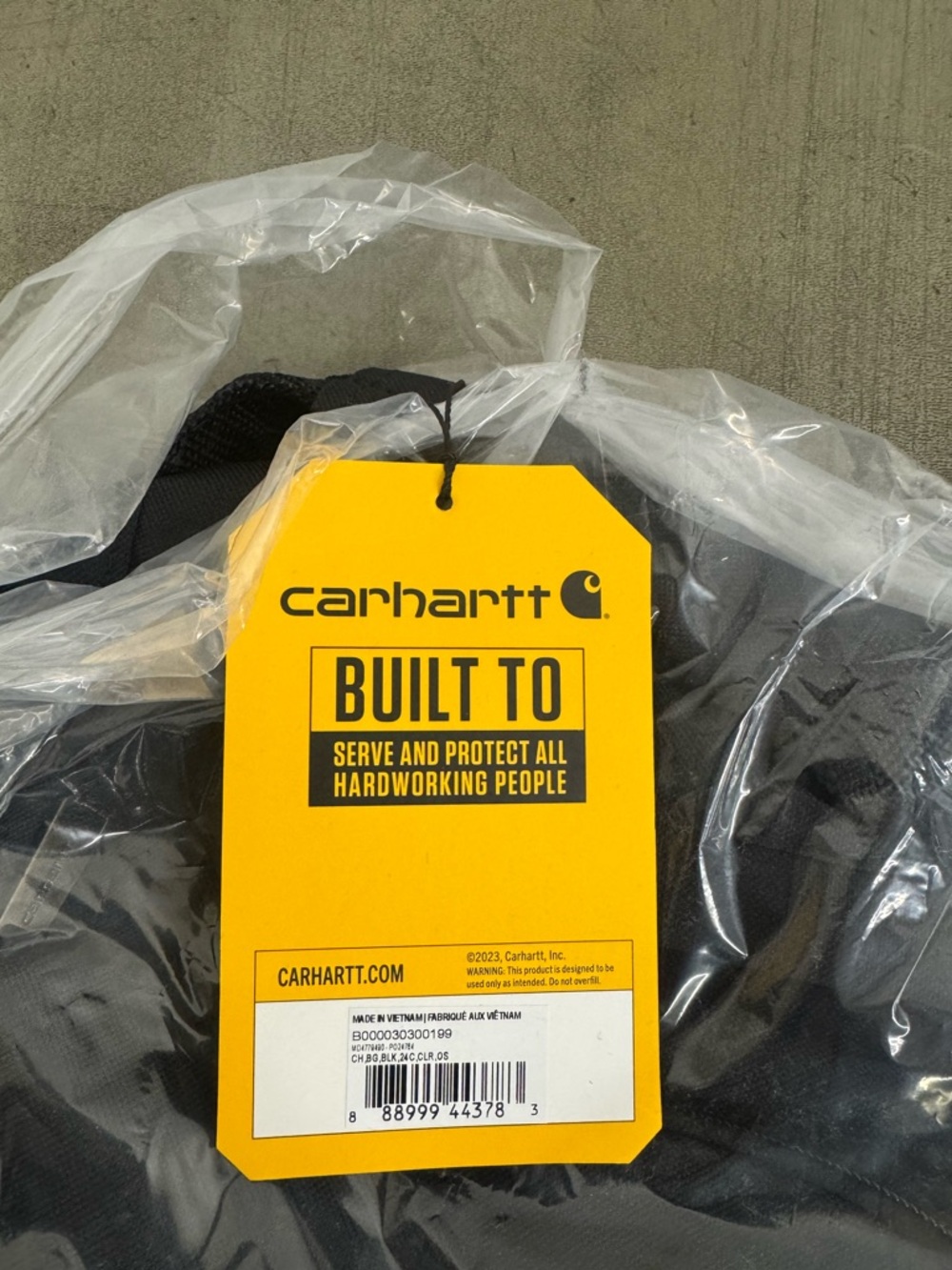Carhartt Black 2-in-1 Backpack: Insulated Cooler +Gear Compartment-Rain Defender - Picture 2 of 14